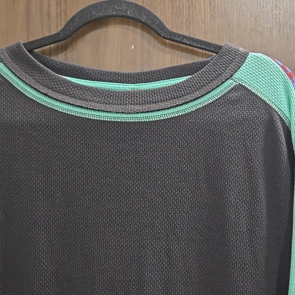 Free People-Long Sleeve "On My Way" Cuff Thermal Top in Washed Black-Size XS - Picture 5 of 17
